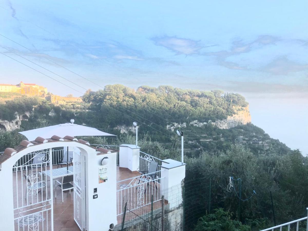 Infinity Experience Casa Vacanza Incantevole Con Terrazzo Scala Kültér fotó
