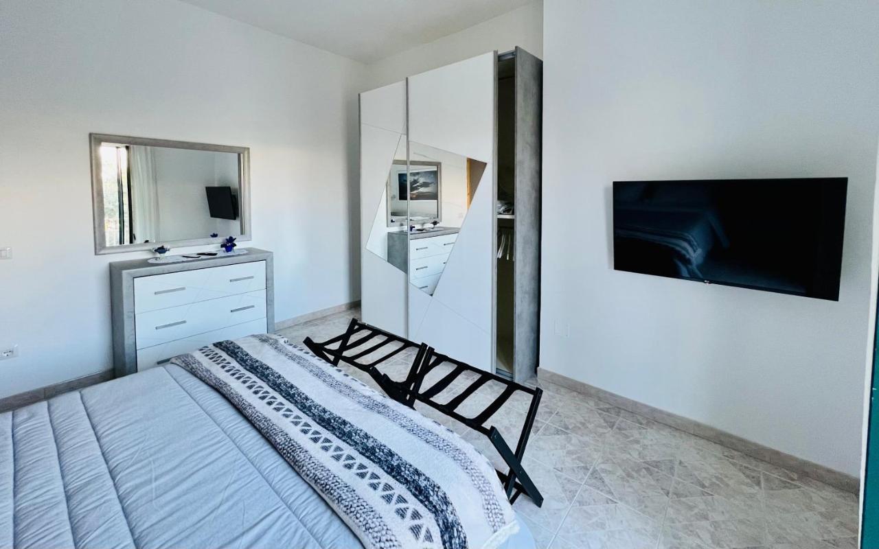 Infinity Experience Casa Vacanza Incantevole Con Terrazzo Scala Kültér fotó