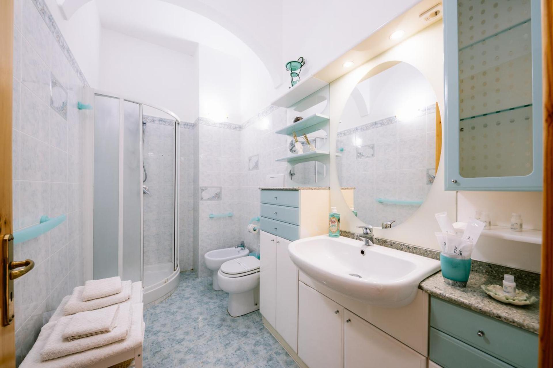 Infinity Experience Casa Vacanza Incantevole Con Terrazzo Scala Kültér fotó